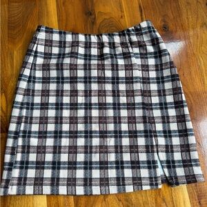 H&M Black and White Mini Pencil Skirt with Slit